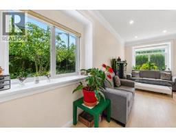 6890 Koala Crescent, Burnaby, BC V5E3K9 Photo 19