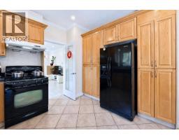 6890 Koala Crescent, Burnaby, BC V5E3K9 Photo 11