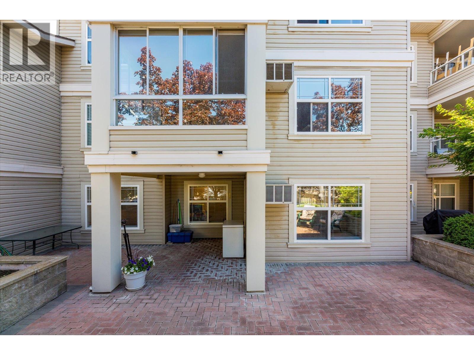 #106 555 Houghton Road - 23