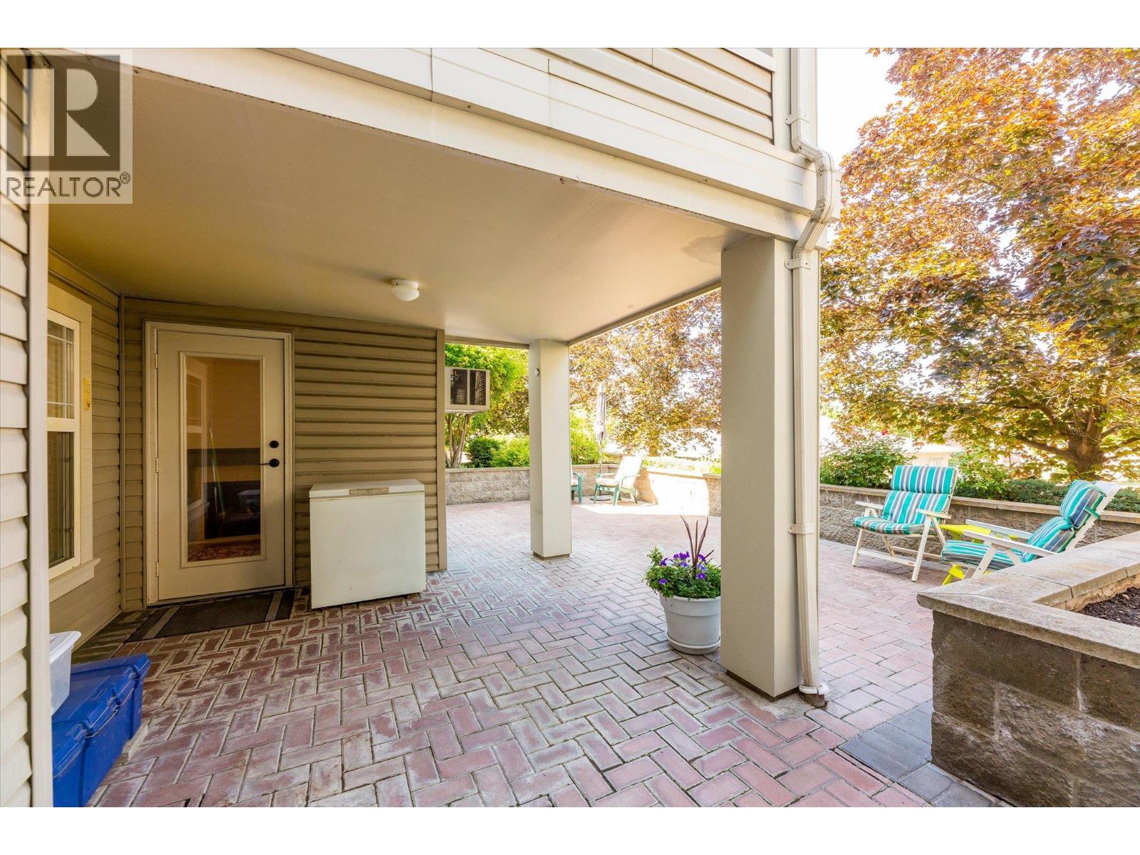 #106 555 Houghton Road - 22