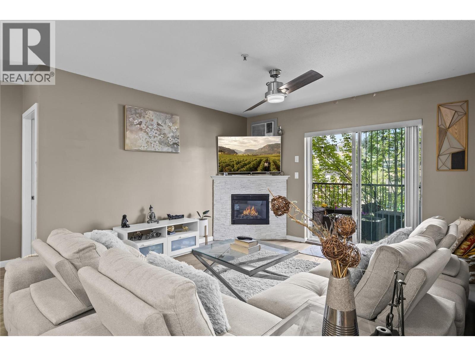 #205 140 Asher Road - 10