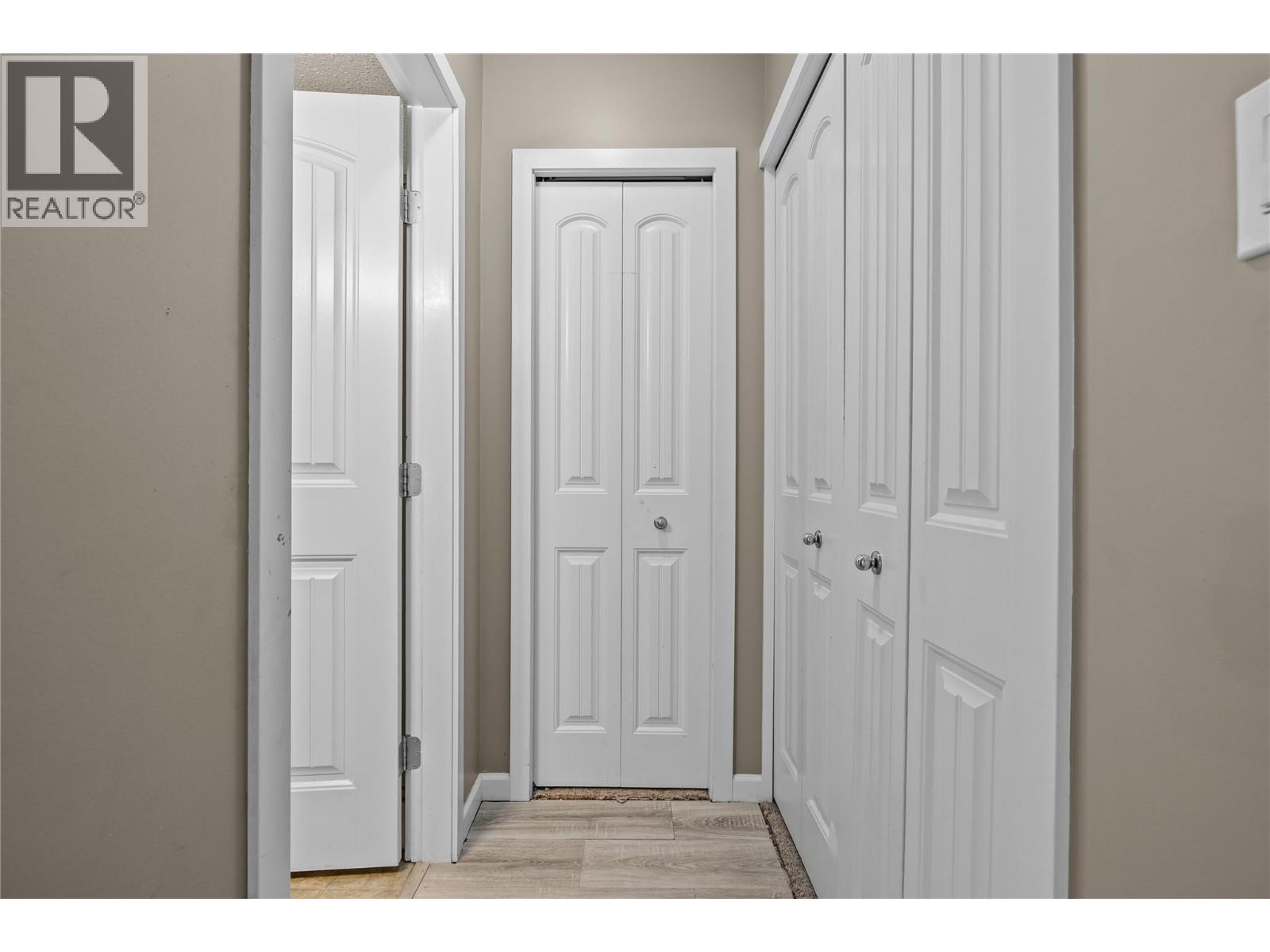 #205 140 Asher Road - 17