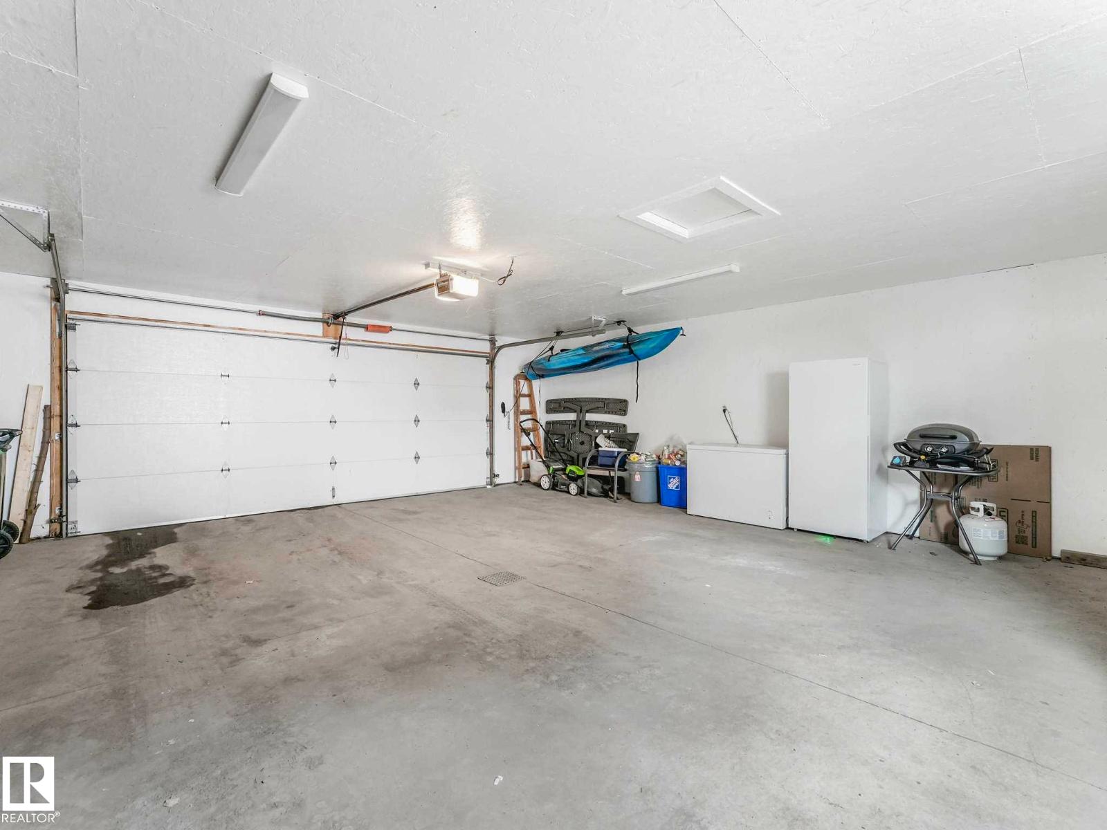 9330 83 ST NW - 55