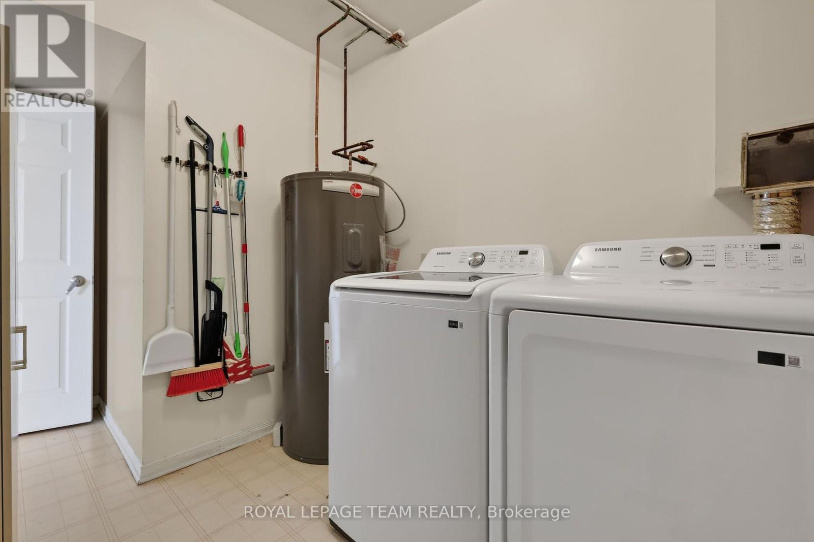 #601 215 PARKDALE AVENUE - 13