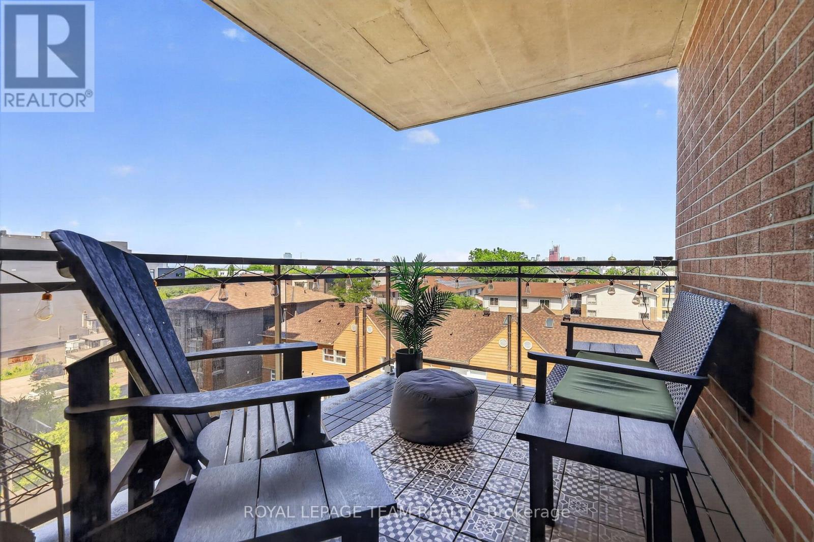 #601 215 PARKDALE AVENUE - 14