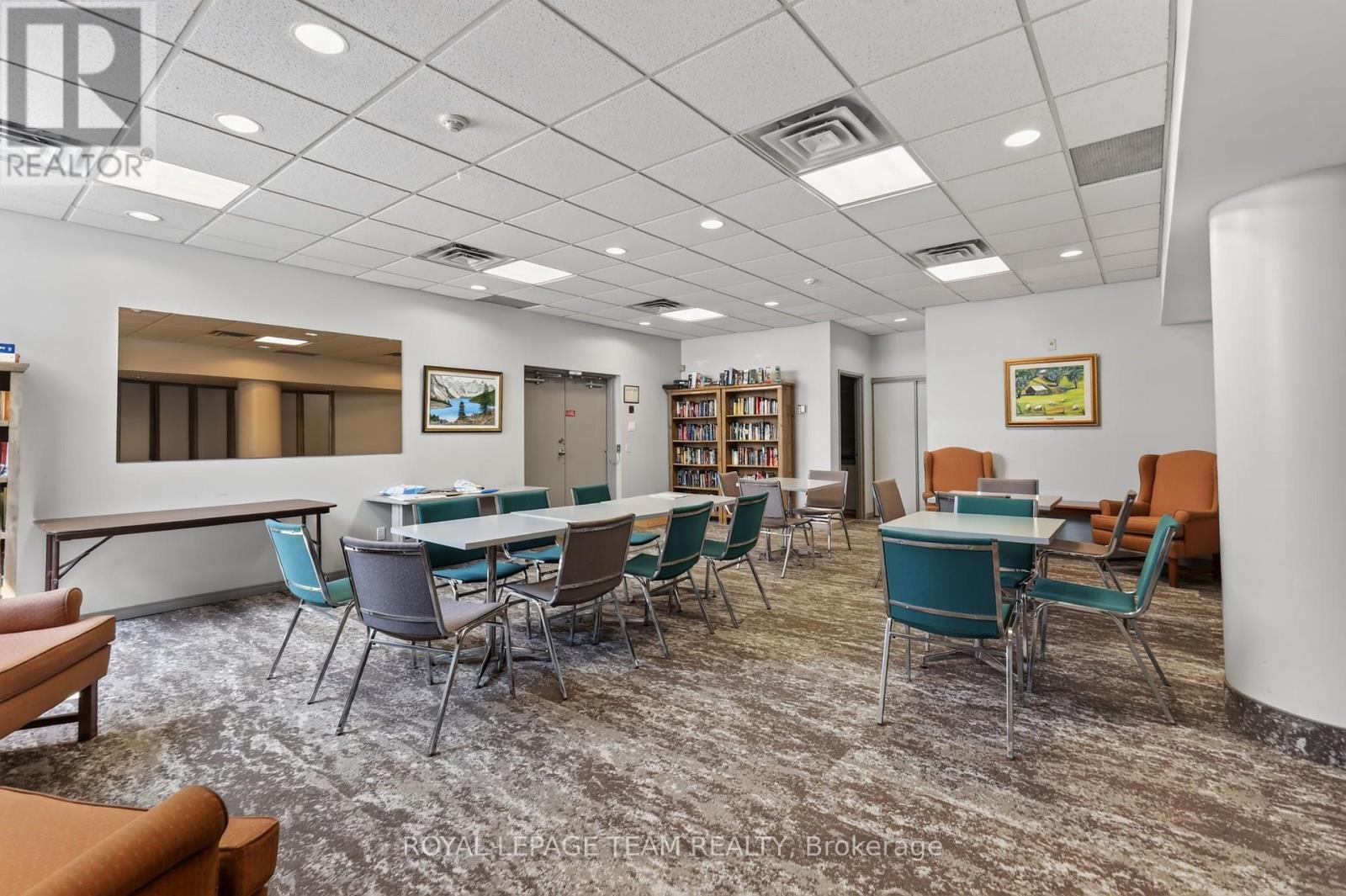 #601 215 PARKDALE AVENUE - 26