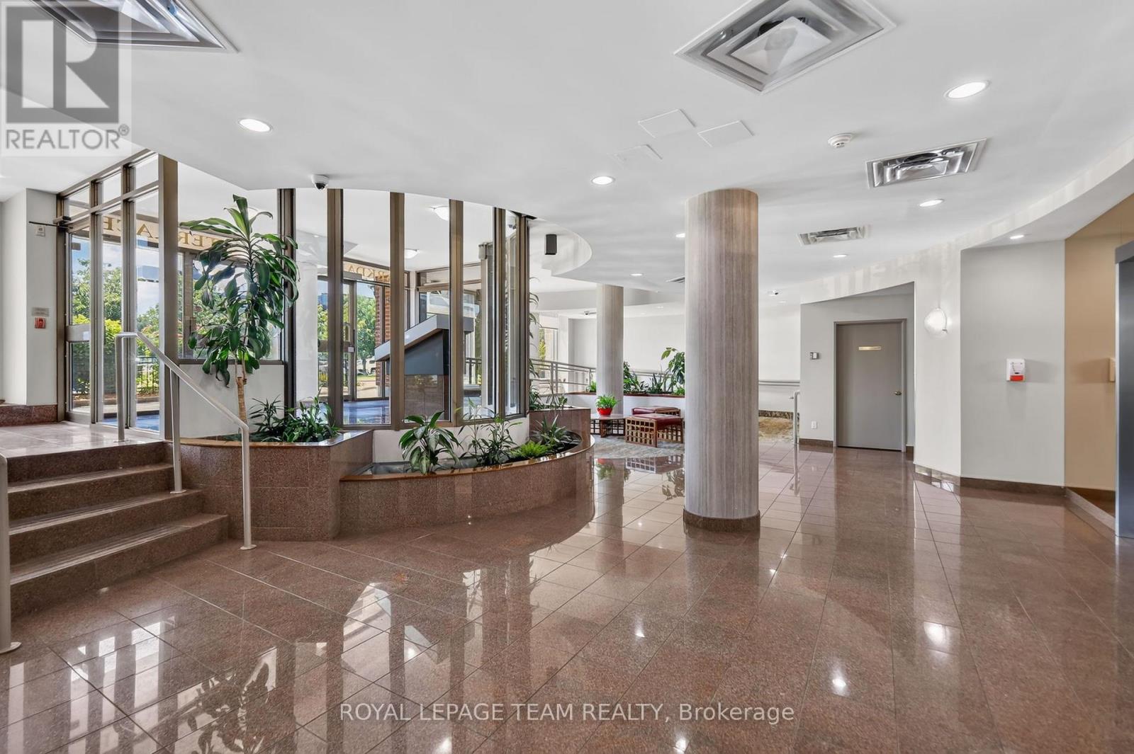 #601 215 PARKDALE AVENUE - 3