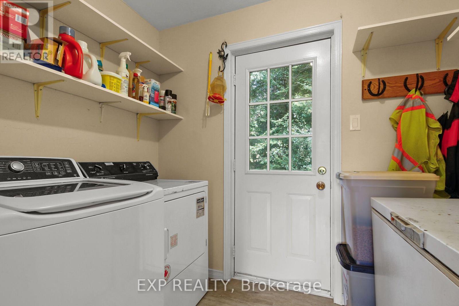 1798 BURNT LANDS ROAD, Ottawa. Luxury613. By Peter Sagos - Image 24