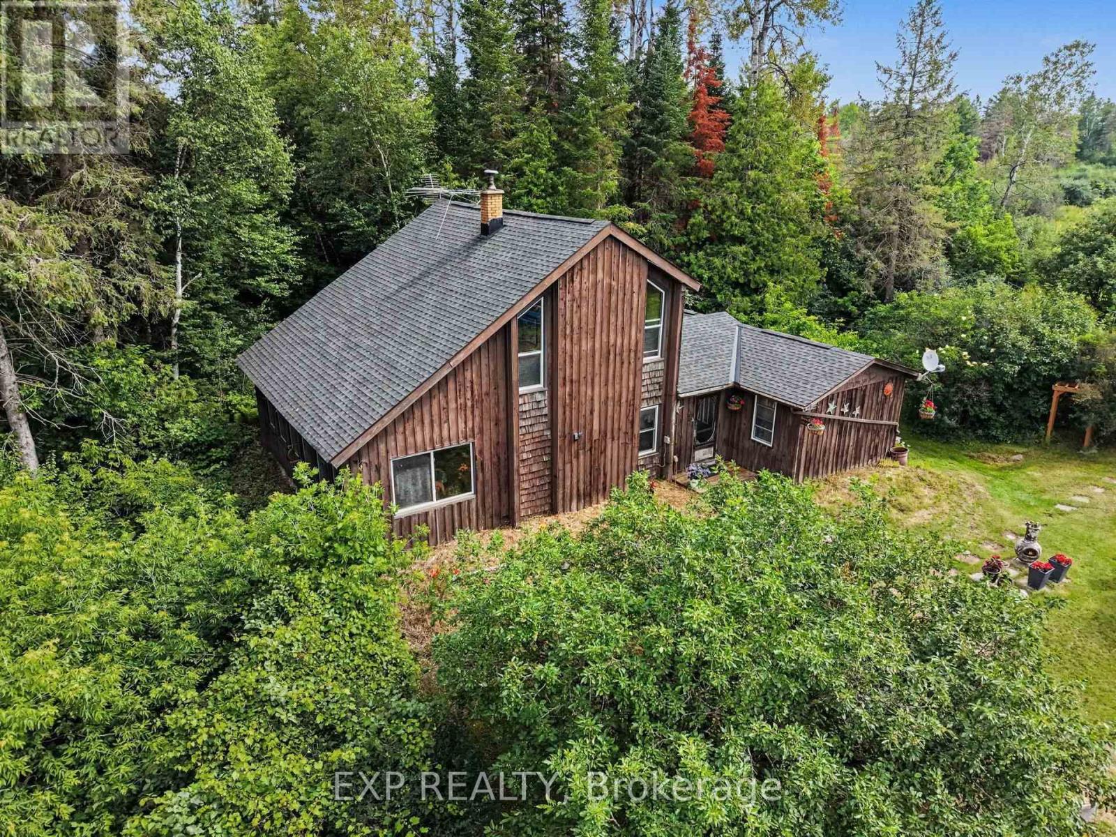 1798 BURNT LANDS ROAD, Ottawa. Luxury613. By Peter Sagos - Image 30