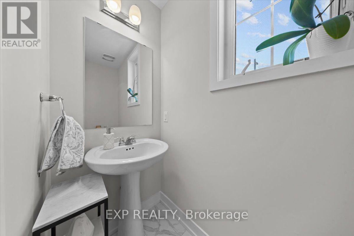 293 ANYOLITE PRIVATE, Ottawa. Luxury613. By Peter Sagos - Image 29