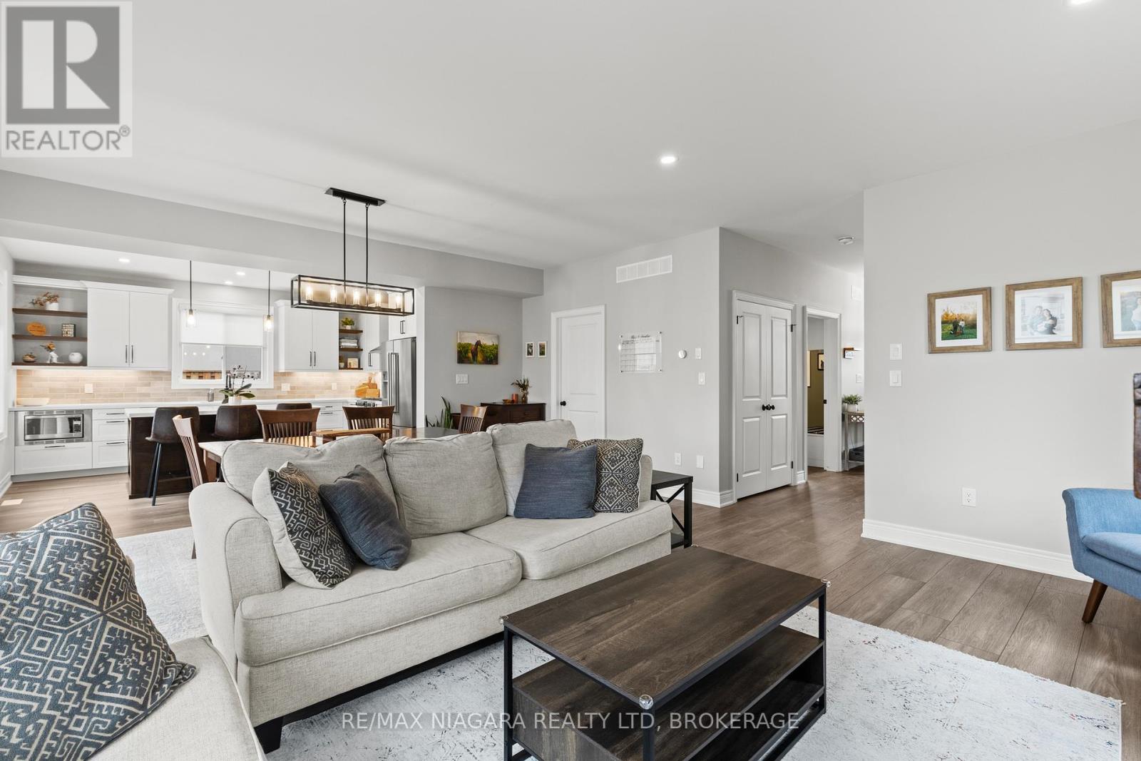 3549 CANFIELD CRESCENT - 13
