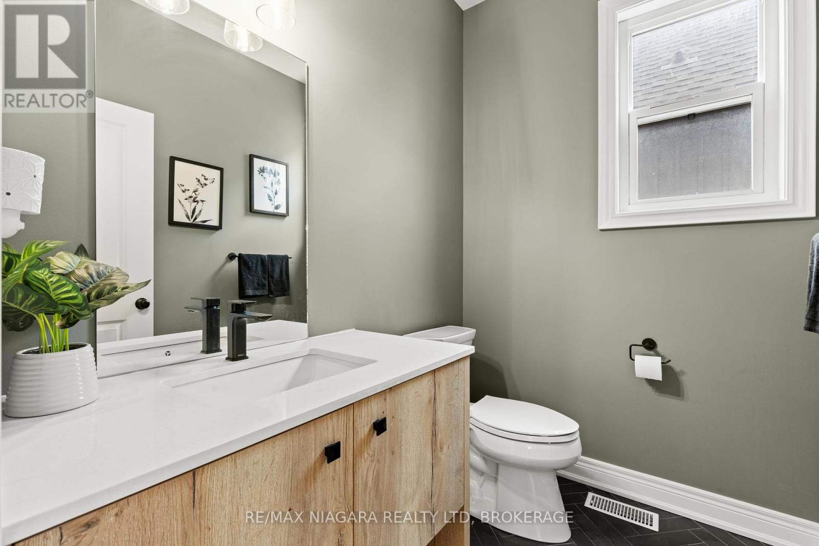 3549 CANFIELD CRESCENT - 16