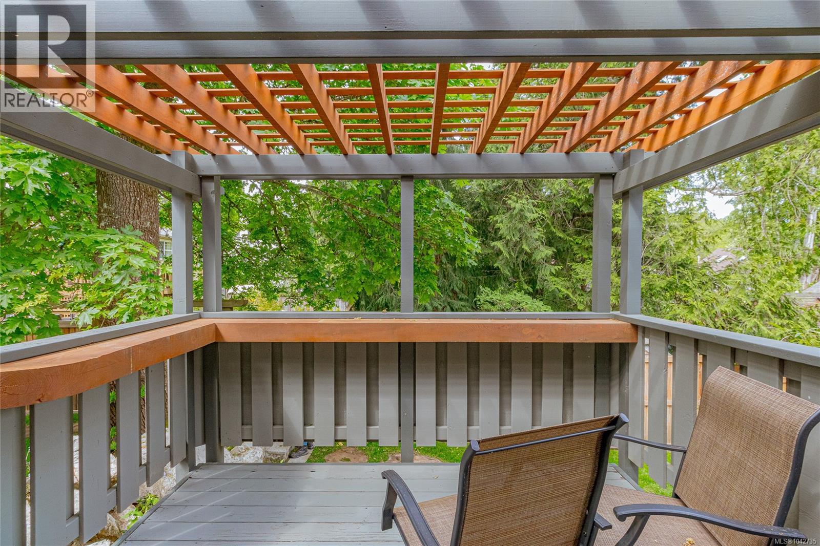4906 Cordova Bay Rd - 53