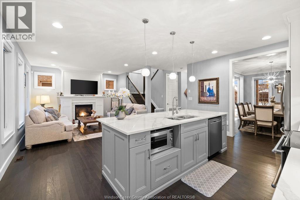 940 WESTWOOD DRIVE - 13