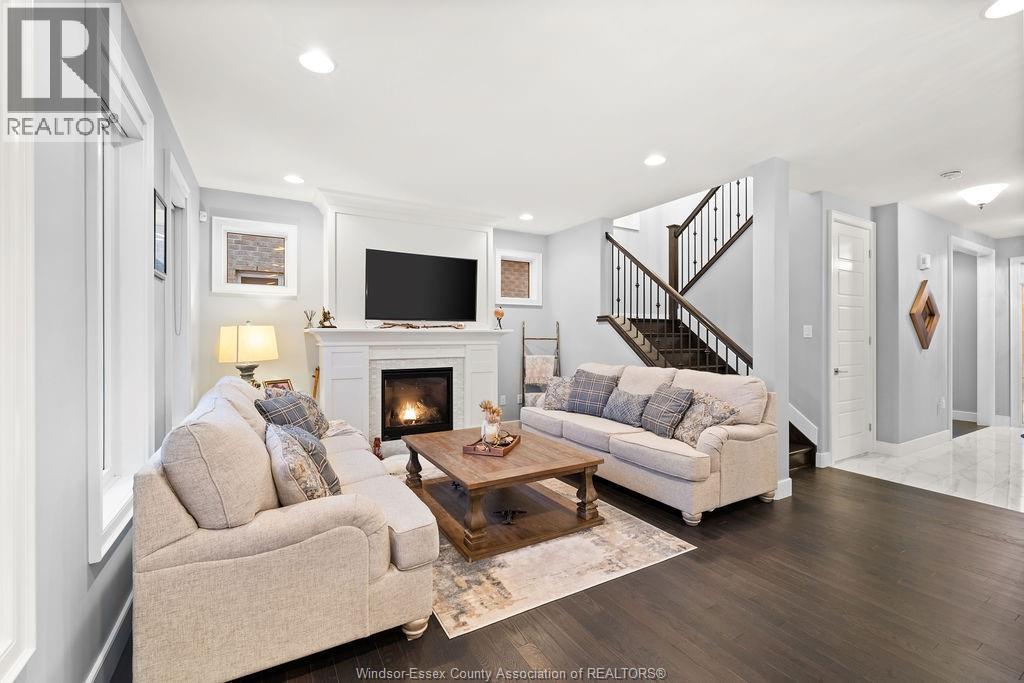 940 WESTWOOD DRIVE - 17