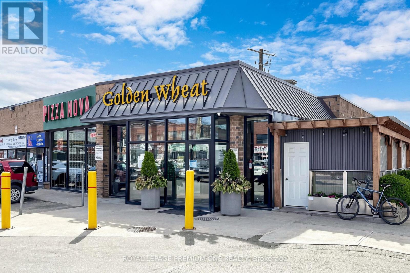 #913 1600 KEELE STREET - 26