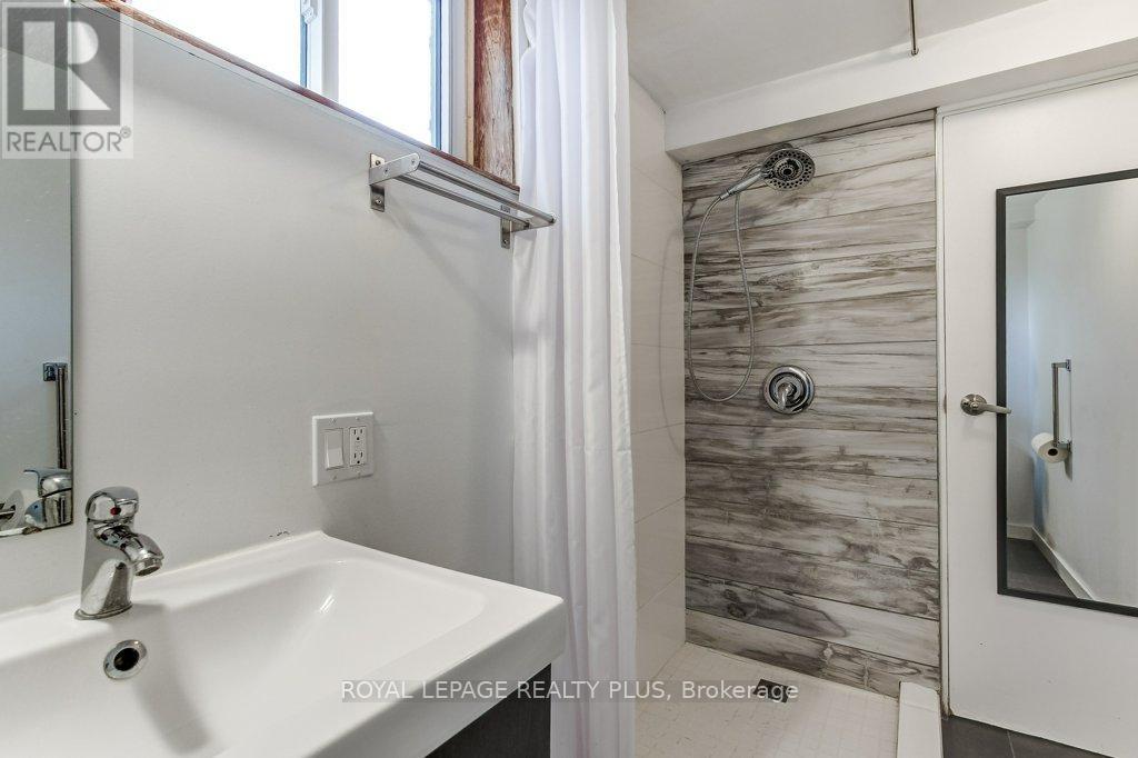 5322 WINDERMERE DRIVE - 36