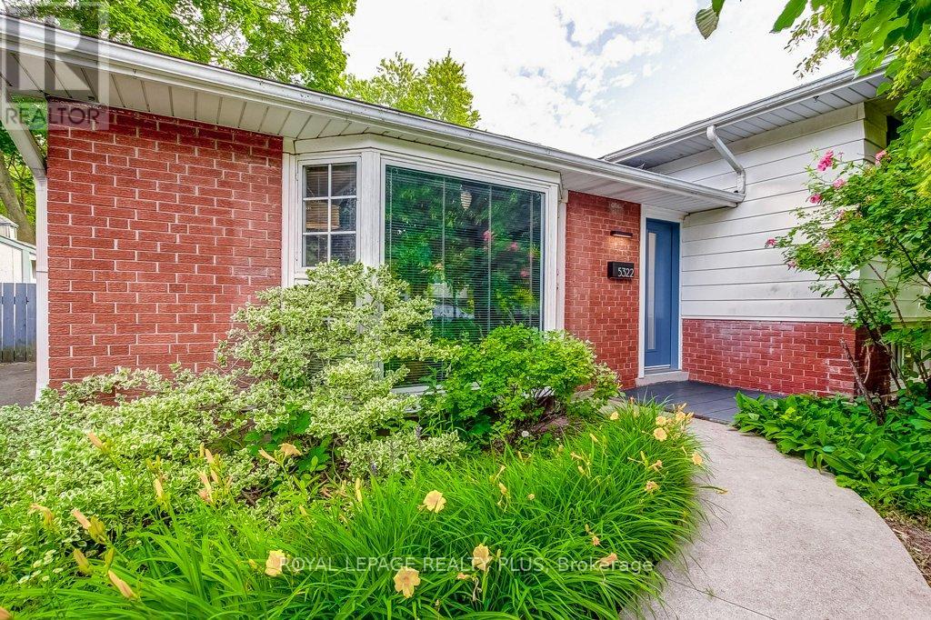 5322 WINDERMERE DRIVE - 1