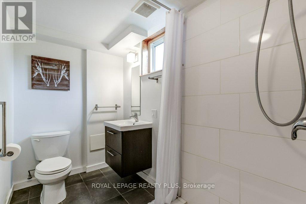 5322 WINDERMERE DRIVE - 35
