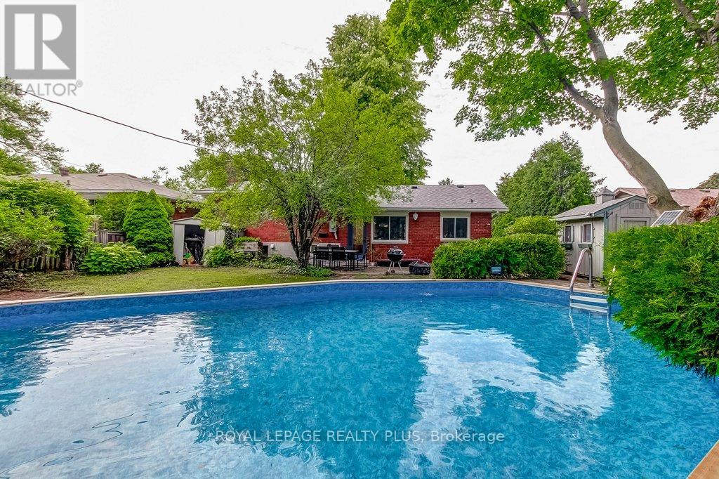 5322 WINDERMERE DRIVE - 48