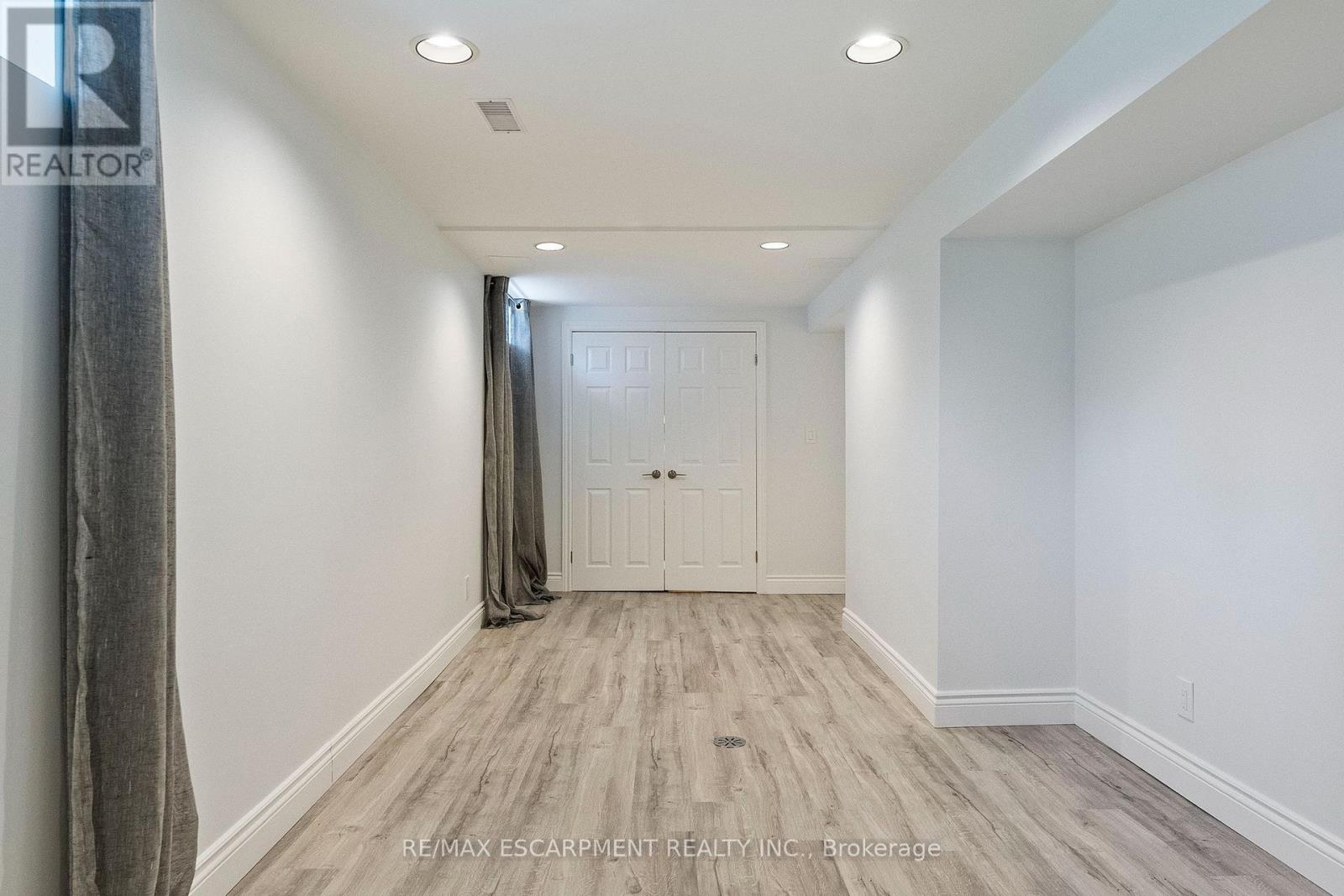 1839 FELLEN PLACE - Image 34