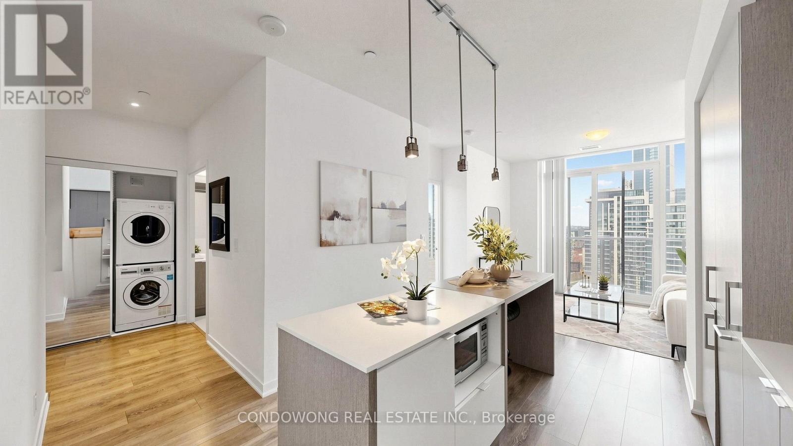 #4905 100 HARBOUR STREET - 12