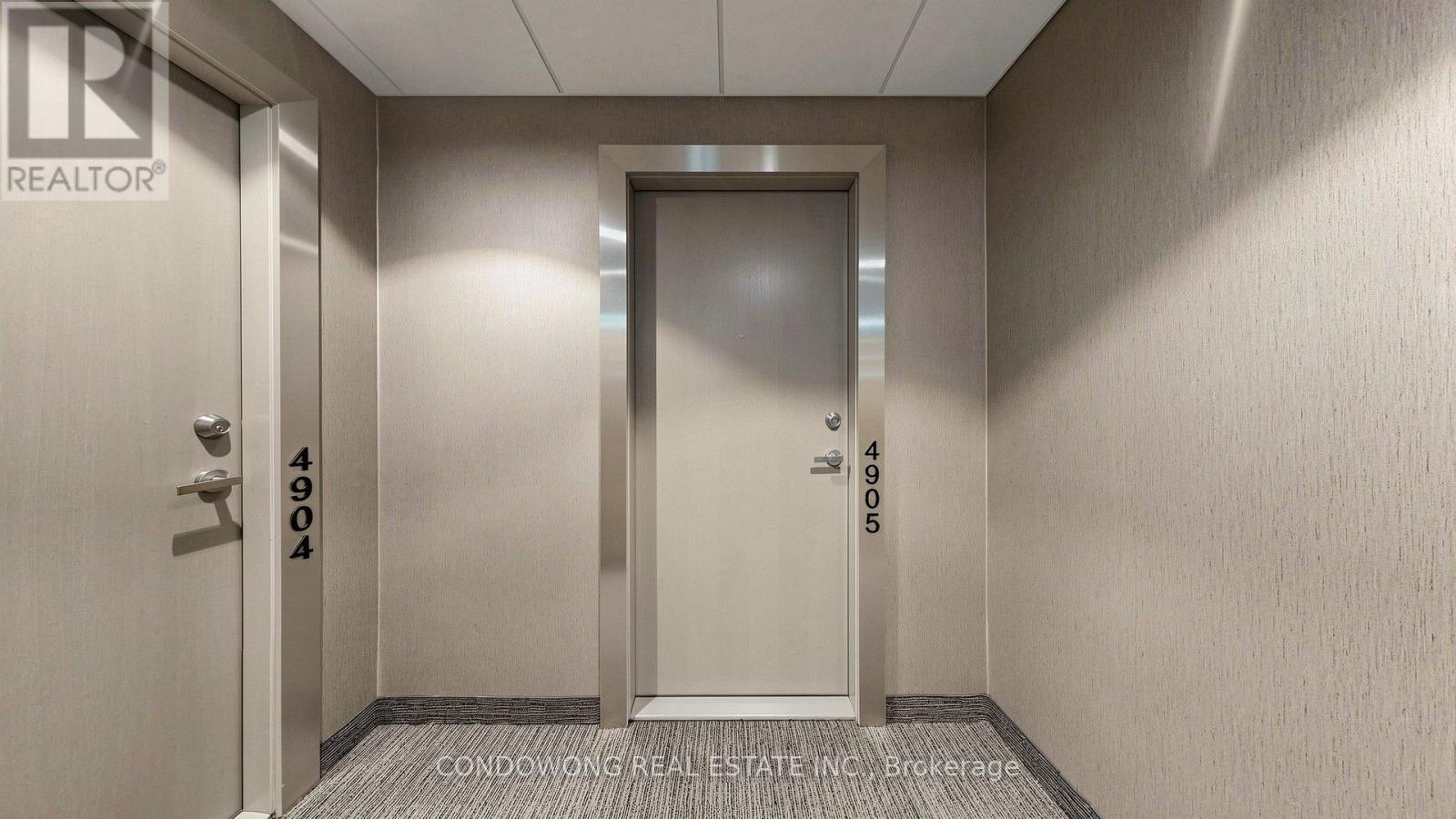 #4905 100 HARBOUR STREET - 23