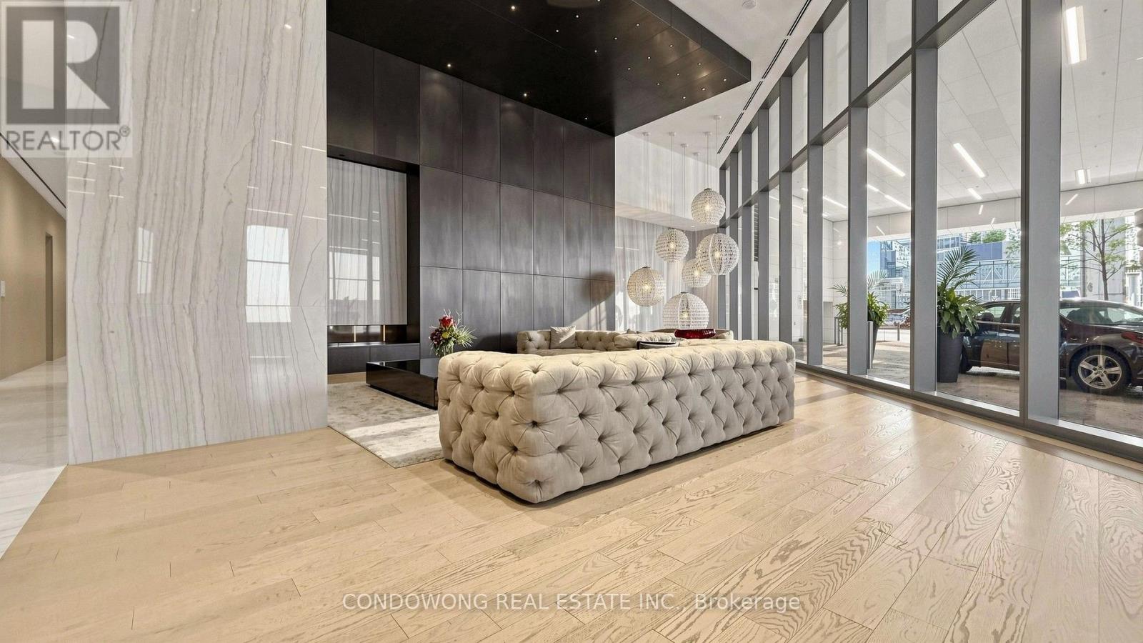 #4905 100 HARBOUR STREET - 49