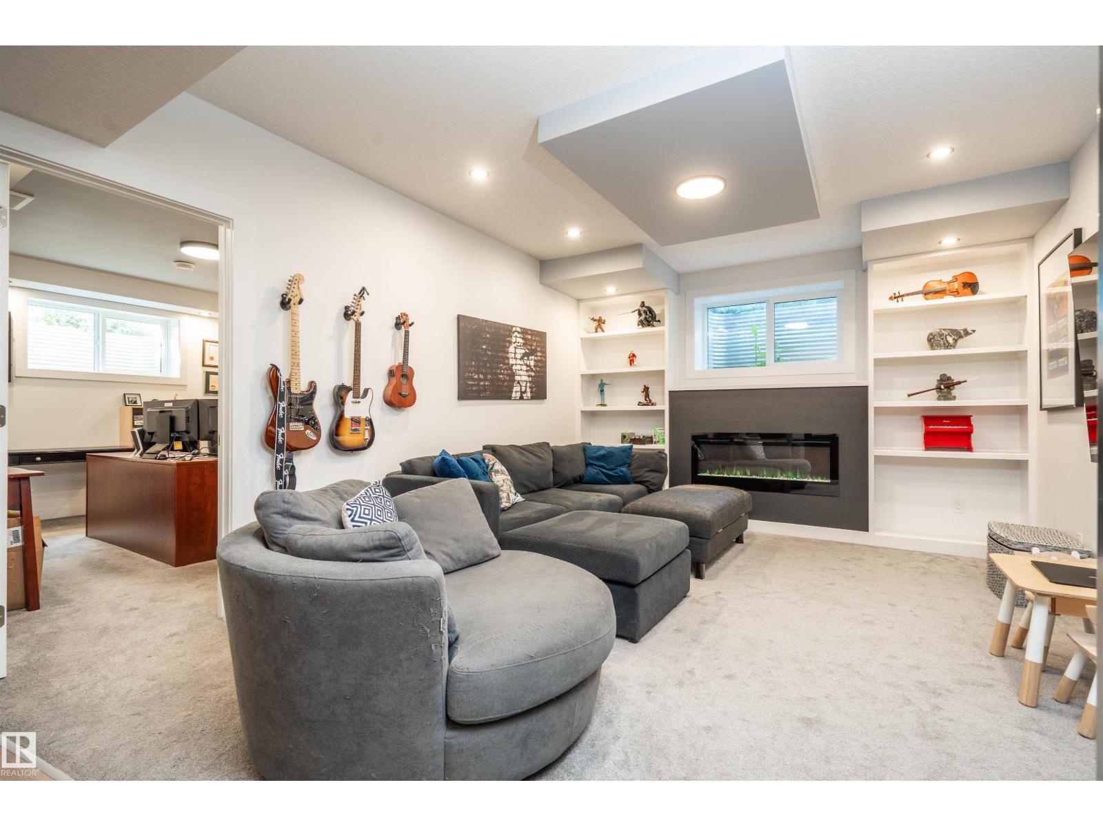 4714 CHARLES BAY SW - 33