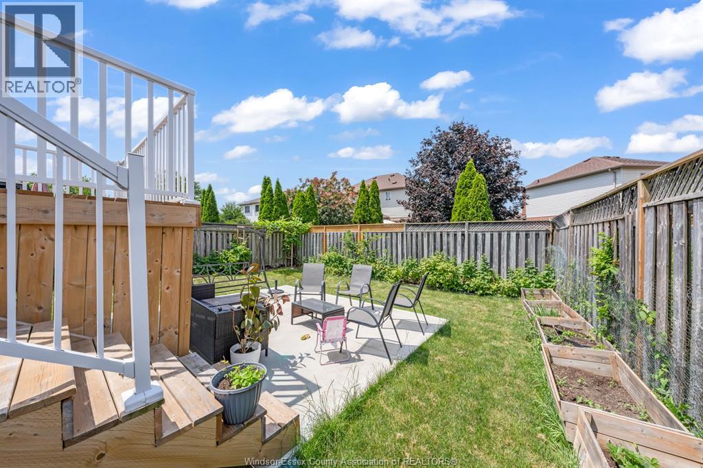1039 SILVERDALE - 46