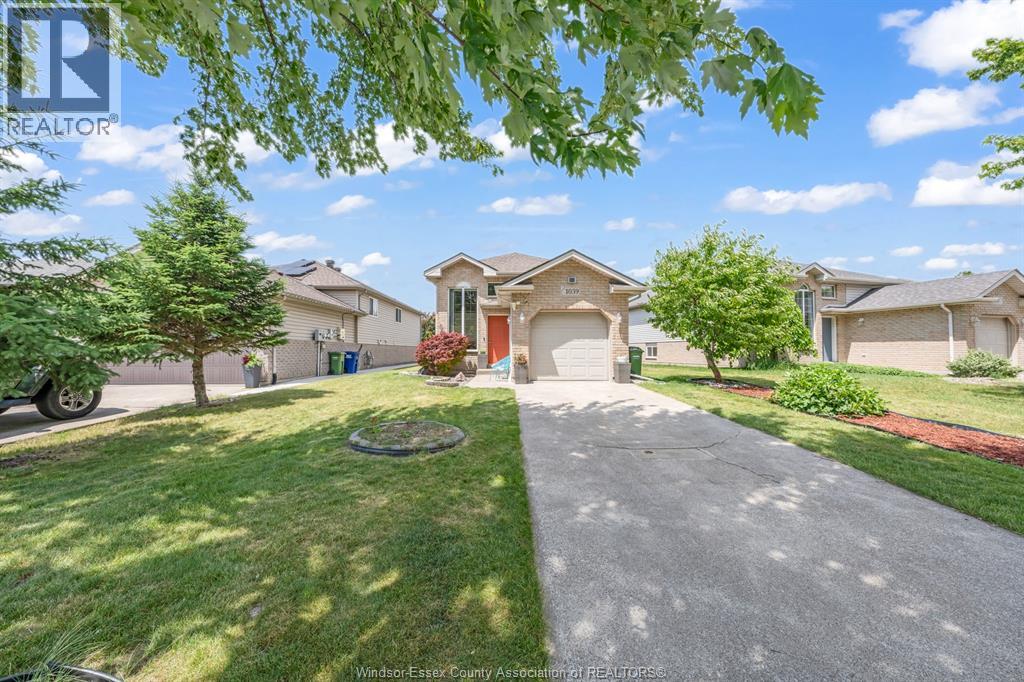 1039 SILVERDALE - 45