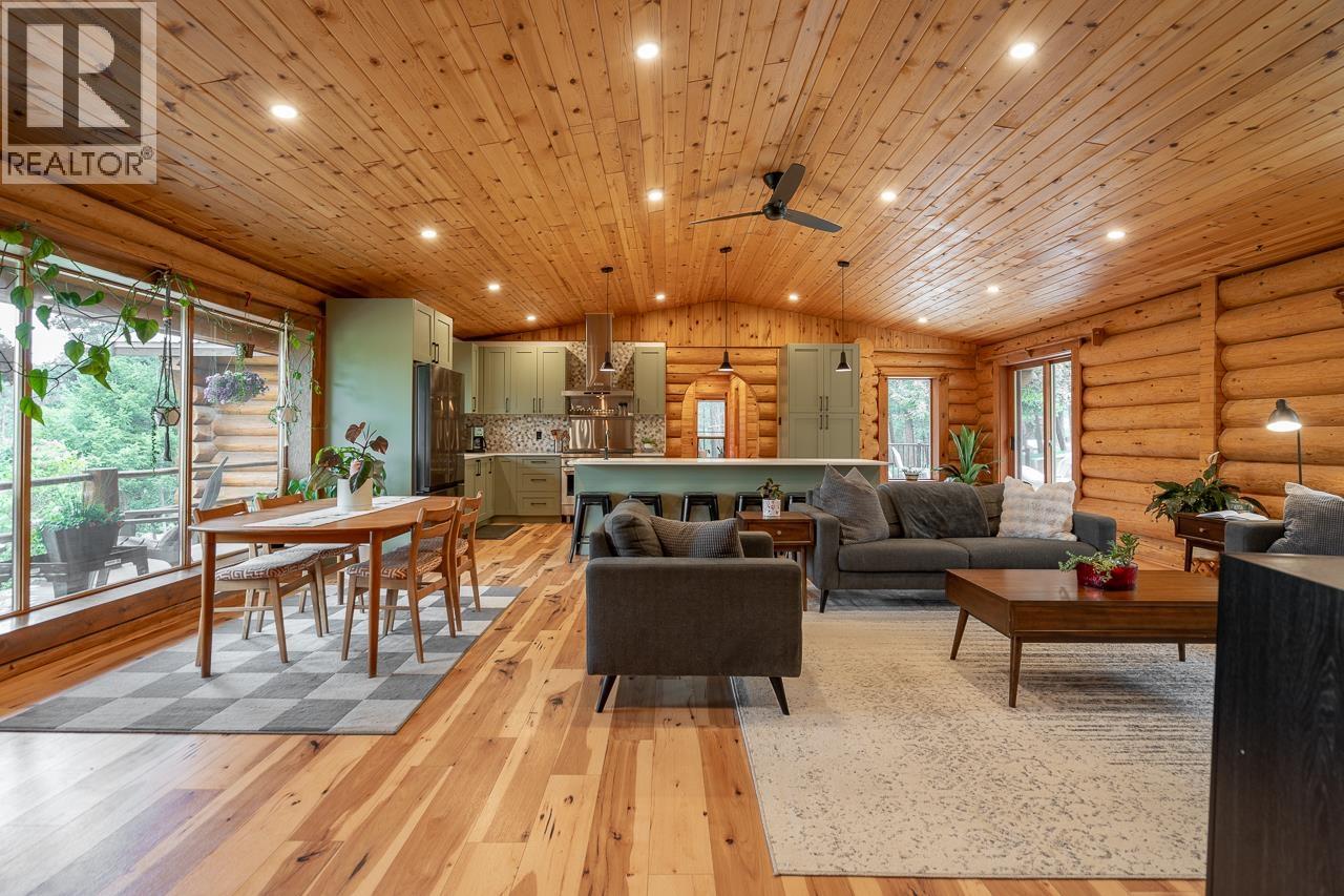 5172 KALLUM DRIVE - Image 5