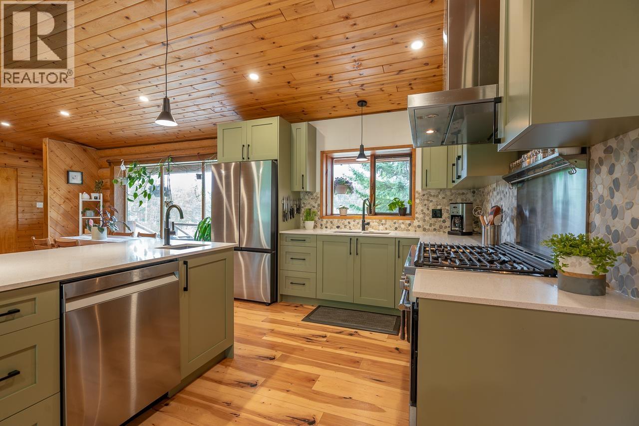 5172 KALLUM DRIVE - Image 6