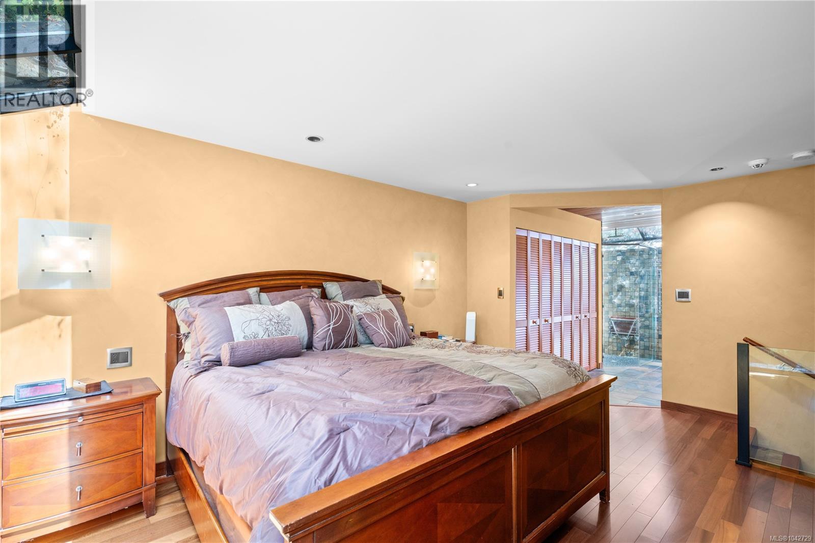314 Bessborough Ave - 41