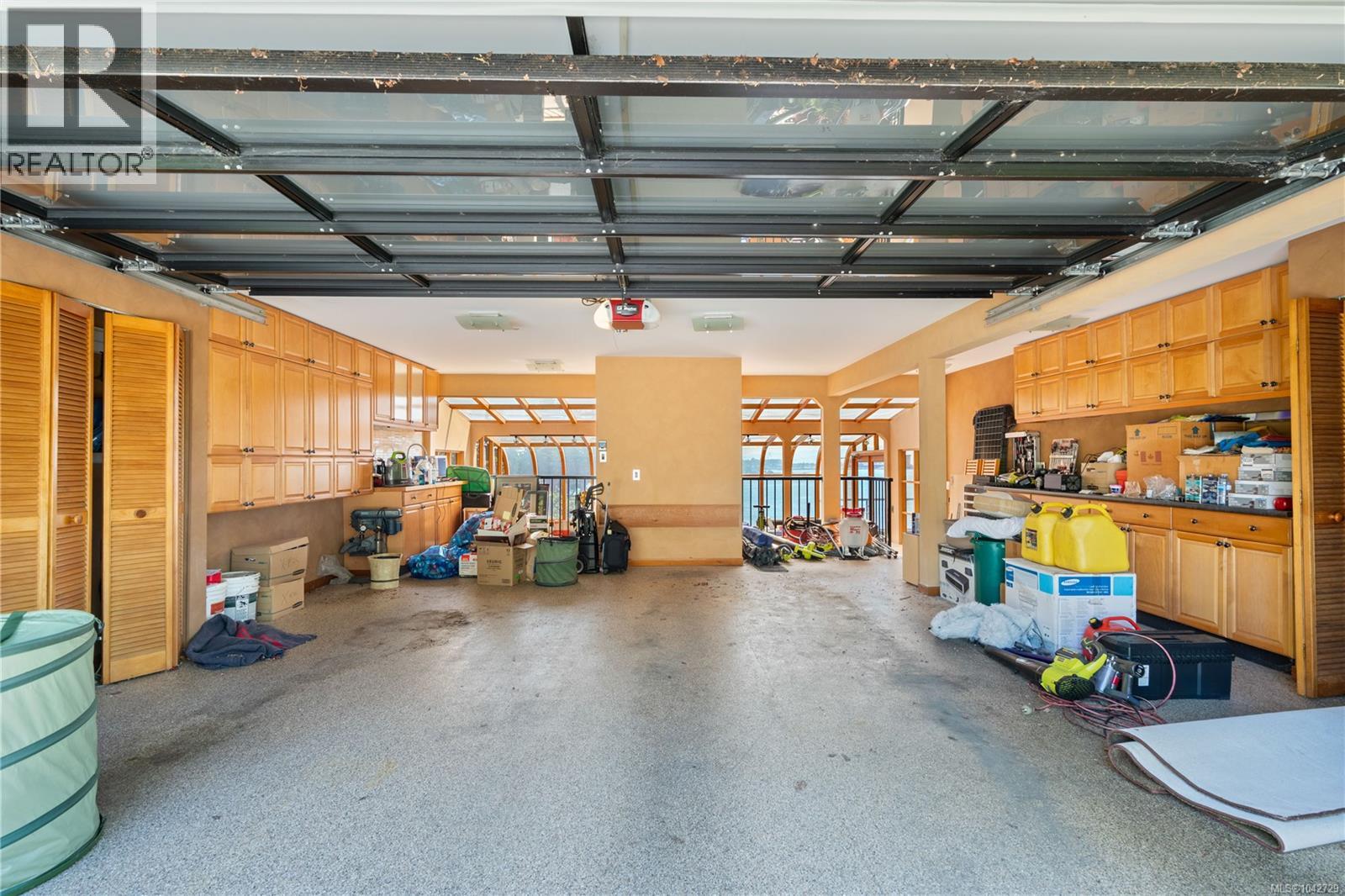 314 Bessborough Ave - 79