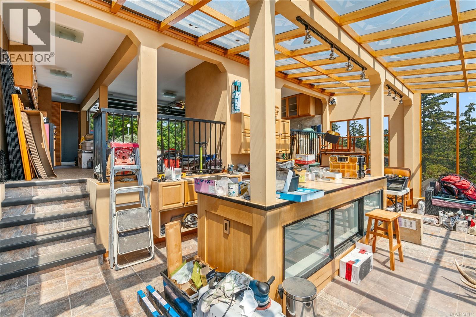 314 Bessborough Ave - 78