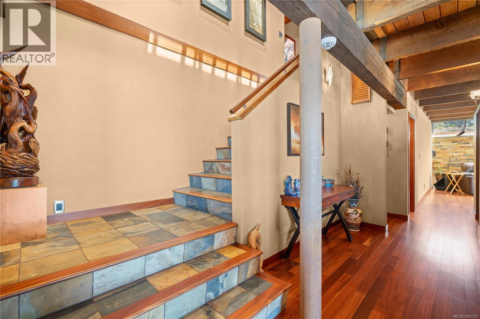 314 Bessborough Ave - 23