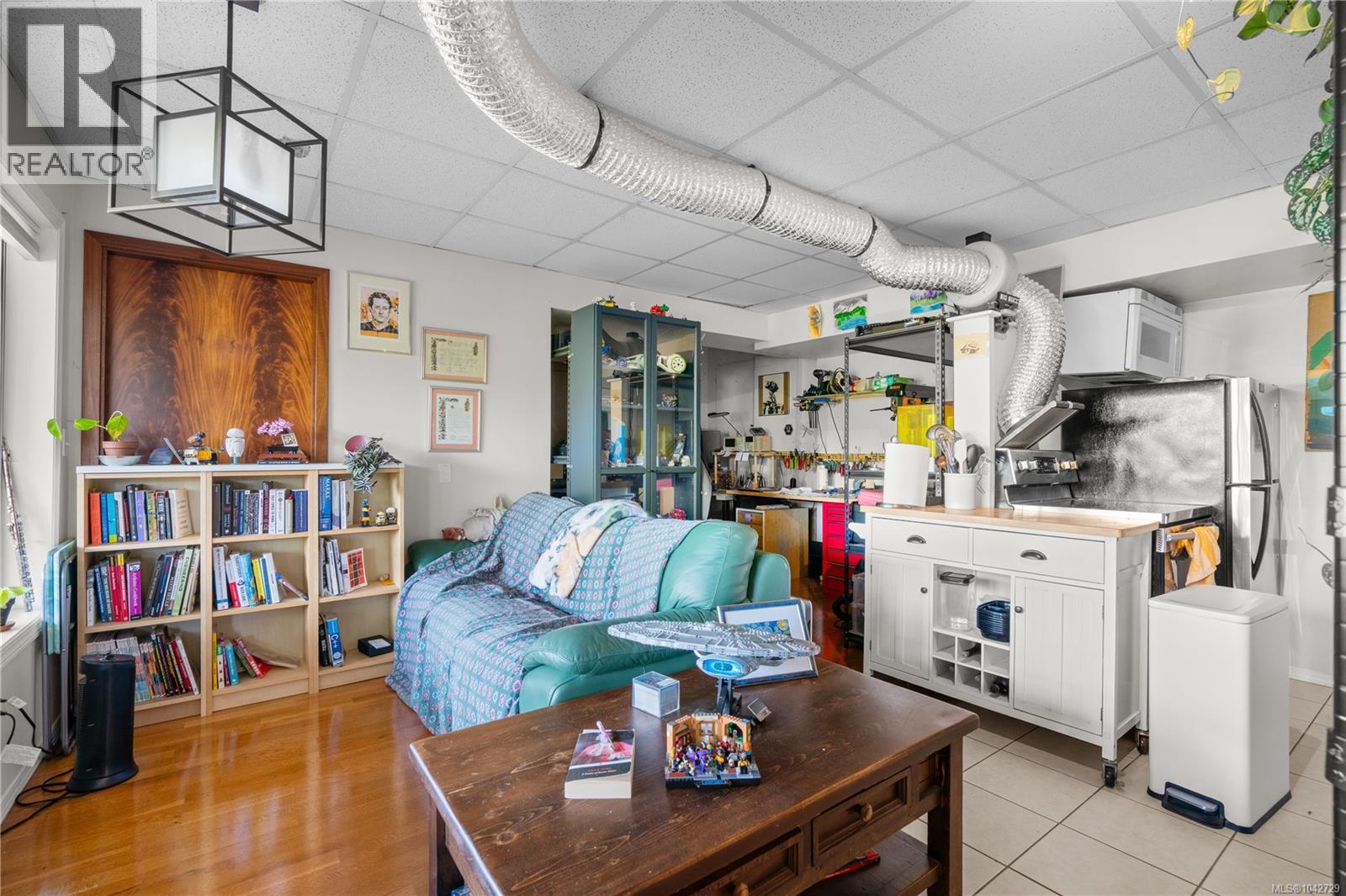 314 Bessborough Ave - 56