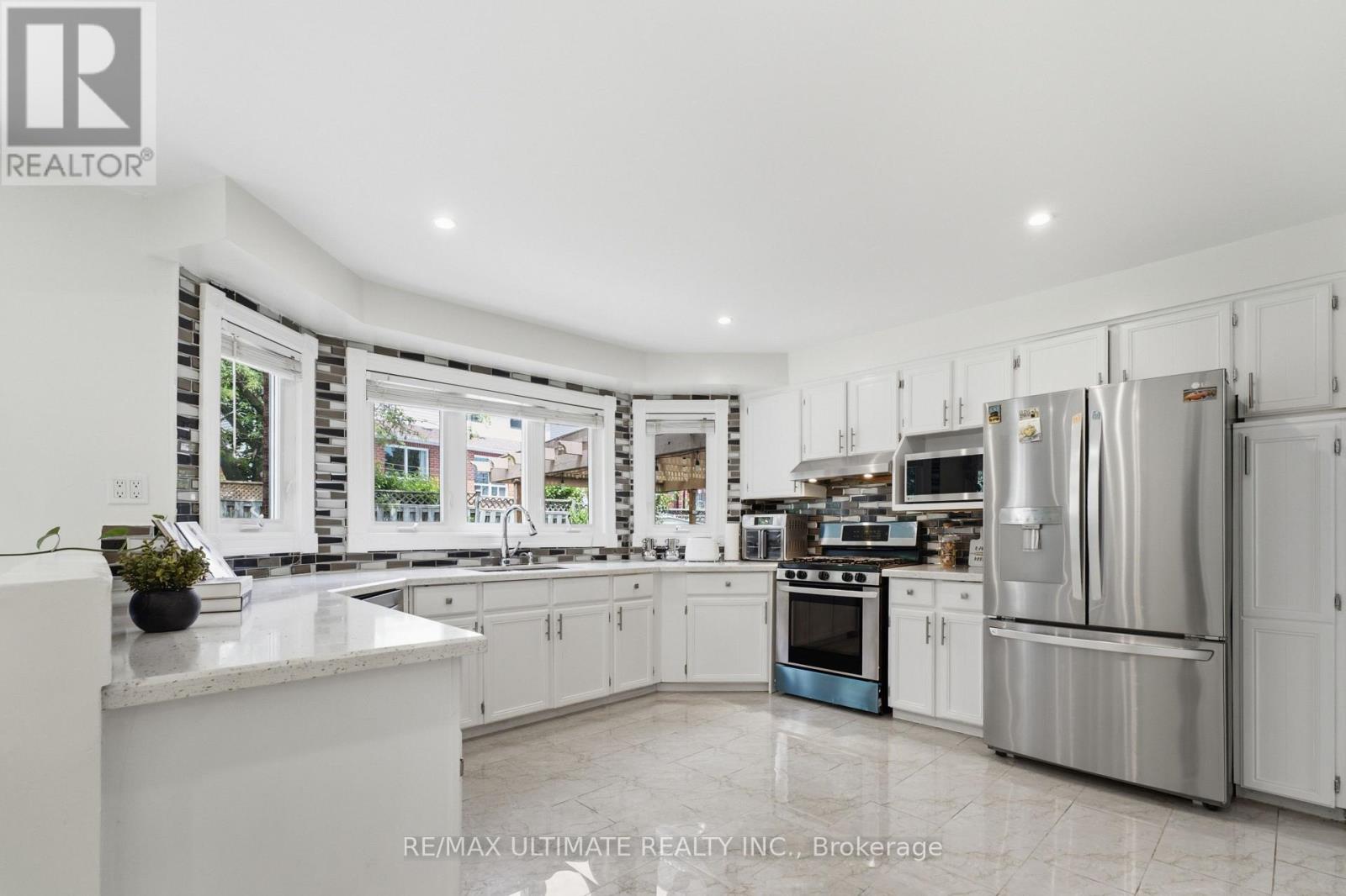 872 CORBETTS ROAD - 12
