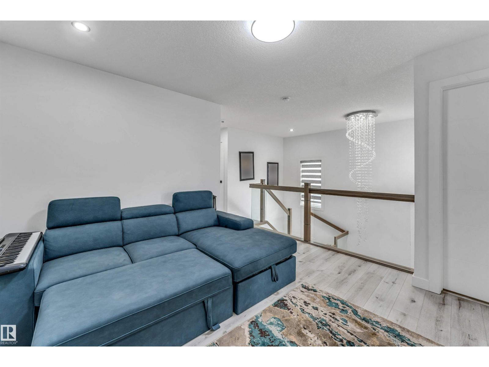 5809 65 ST - 19