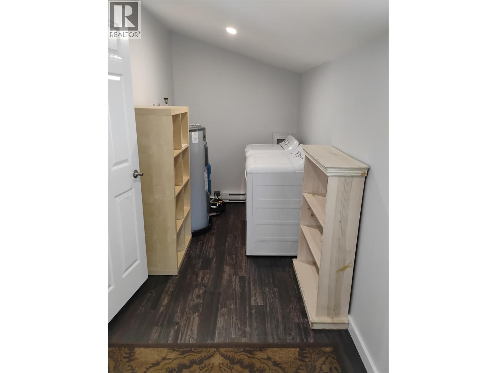 90 2nd Avenue - Image 30