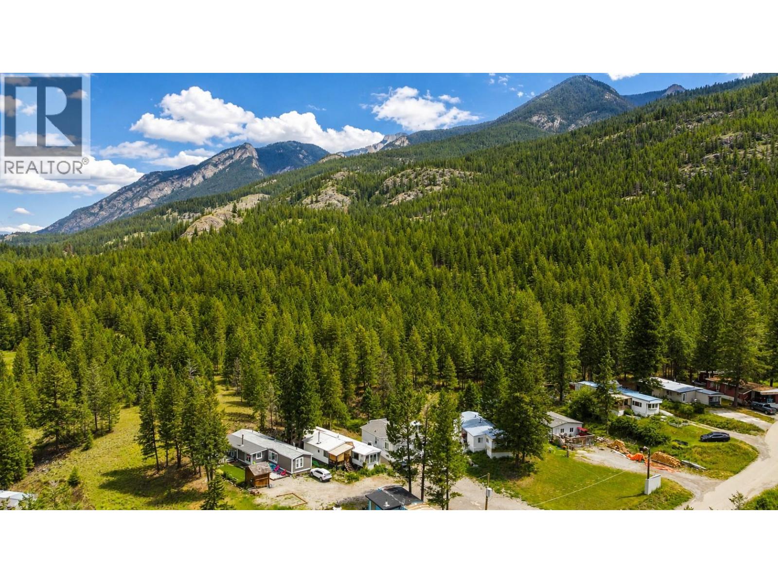 8634 93/95 Highway Unit# 28, Radium Hot Springs