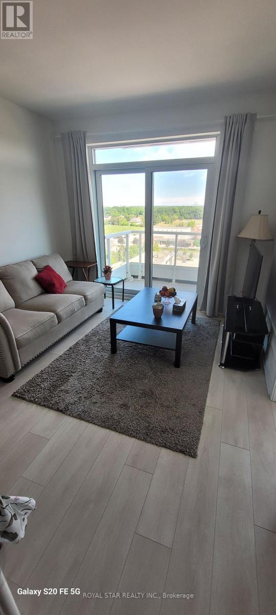 #901 8 BEVERLEY GLEN BOULEVARD - 4