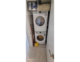 901 - 8 Beverley Glen Boulevard, Vaughan, ON L4J0L5 Photo 12