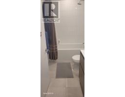 901 - 8 Beverley Glen Boulevard, Vaughan, ON L4J0L5 Photo 7