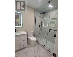 B - 2 Chesney Crescent, Vaughan, ON L4H4A7 Photo 14