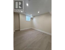 B - 2 Chesney Crescent, Vaughan, ON L4H4A7 Photo 9