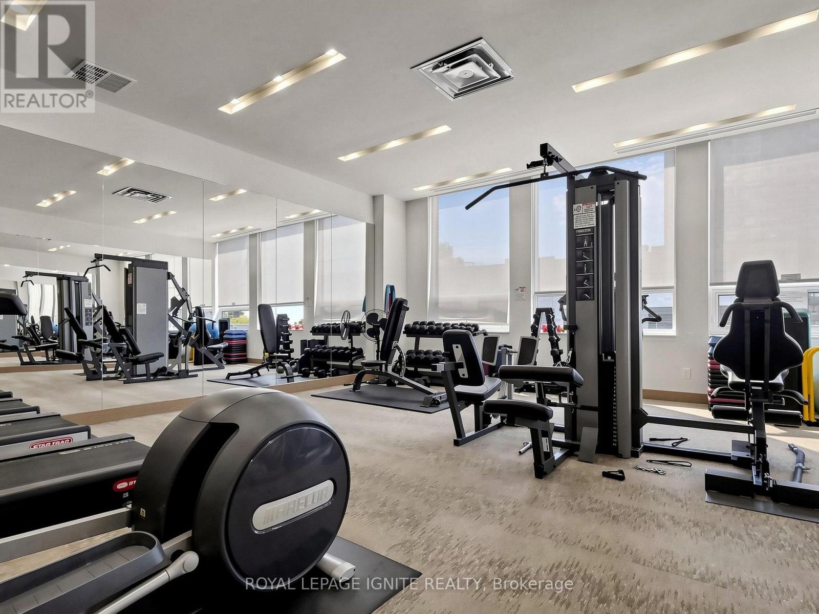 #204 500 ST.CLAIR AVENUE W - 28