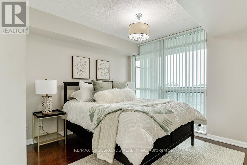 #604 215 SHERWAY GARDENS ROAD - 12