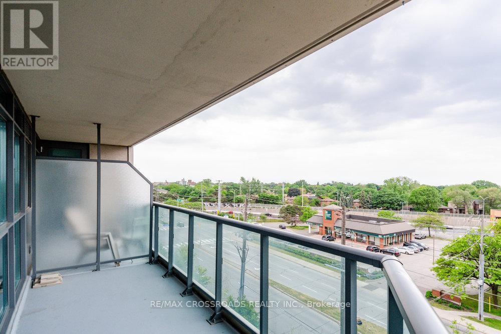 #604 215 SHERWAY GARDENS ROAD - 19
